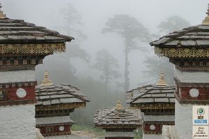 Bhutan, chorten of Dochula pass in the fog
