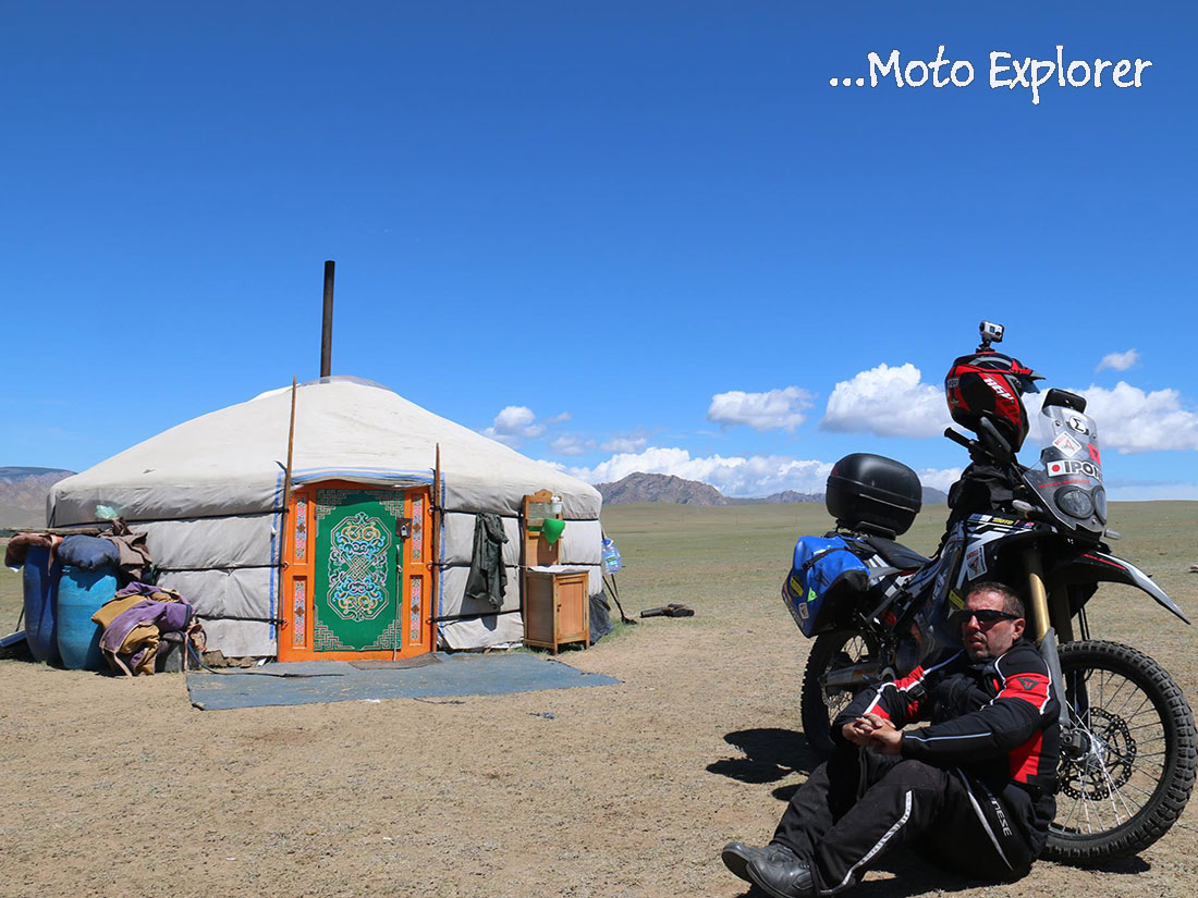 Κωνσταντίνος Μητσάκης, ο Moto Explorer του κόσμου
