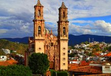 Εκκλησία Santa Prisca στο Taxco Μεξικό