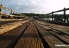 Η ξύλινη γέφυρα Mon στην Ταϊλάνδη