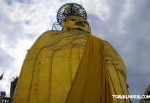 Ο ναός του όρθιου Βούδα στην Μπανγκόκ, Wat Intharawihan