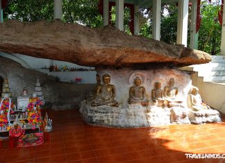 Wat Sila At Phu Phra